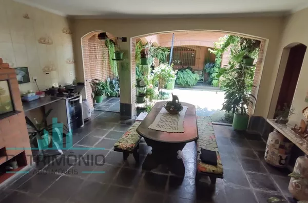 Maravilhoso sobrado à venda no Bairro Osvaldo Cruz em São Caetano Do Sul.