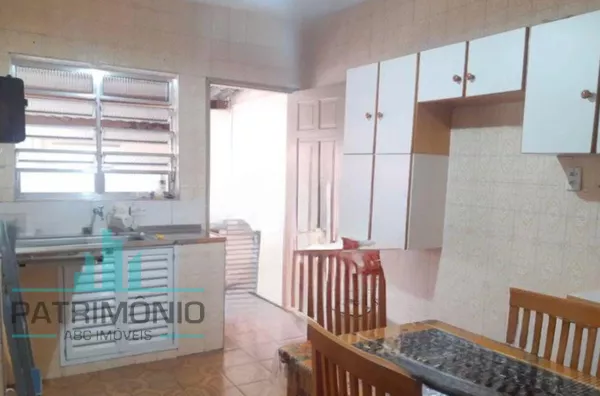 Terreno à venda no Bairro Olímpico em São Caetano do Sul.