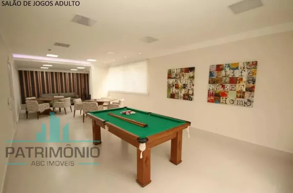 Salão de jogos adulto