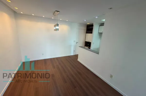 Apartamento à venda no Residencial São Caetano I no bairro Boa Vista em São Caetano do Sul.