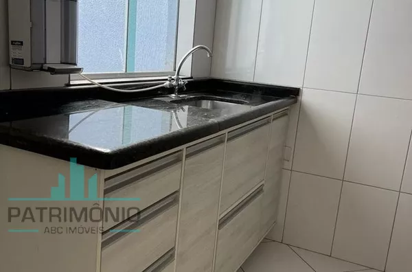 Cobertura duplex à venda na Vila Camilópolis em Santo André. 