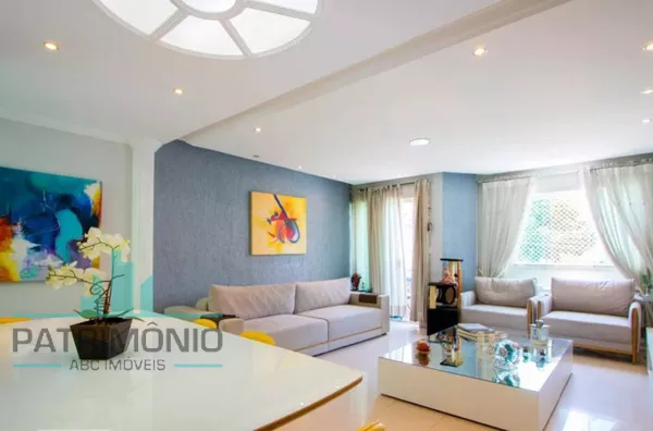 Sobrado a venda no Bairro Campestre em Santo André.