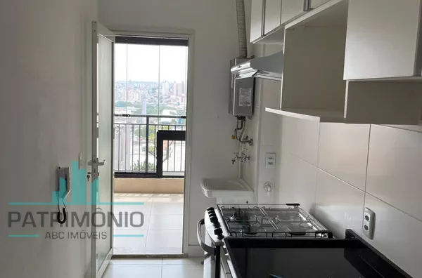 Apartamento à venda no Bairro Campestre em Santo André.