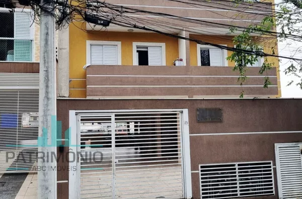 Apartamento à venda no Bairro Jardim Cristiane em Santo André.