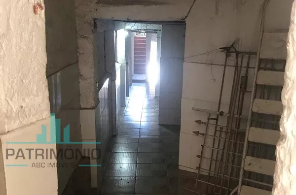 Terreno com 6 casas para moradia a venda na Vila Arapua - São Paulo.