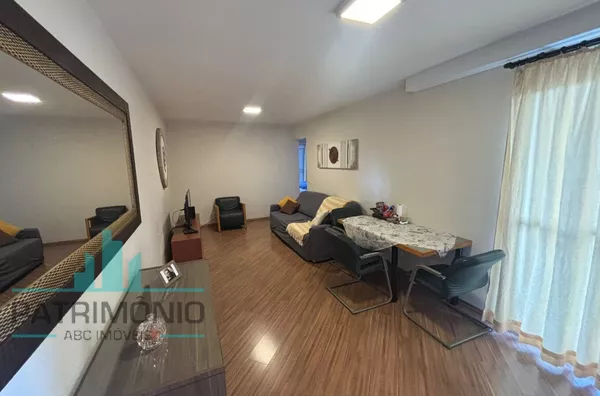 Apartamento à venda no Edifício Varandas do Campestre no Bairro Campestre em Santo André.