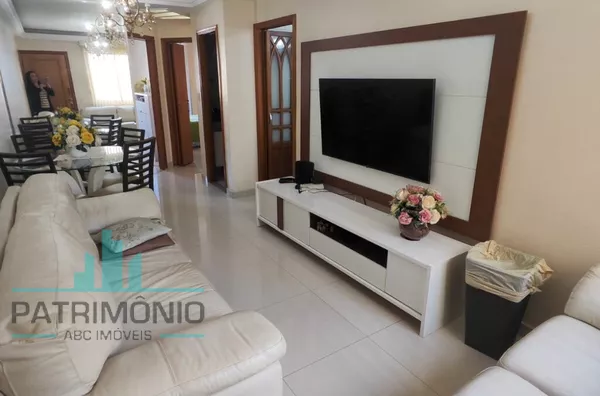 Apartamento à venda no bairro Osvaldo Cruz em São Caetano do Sul. 