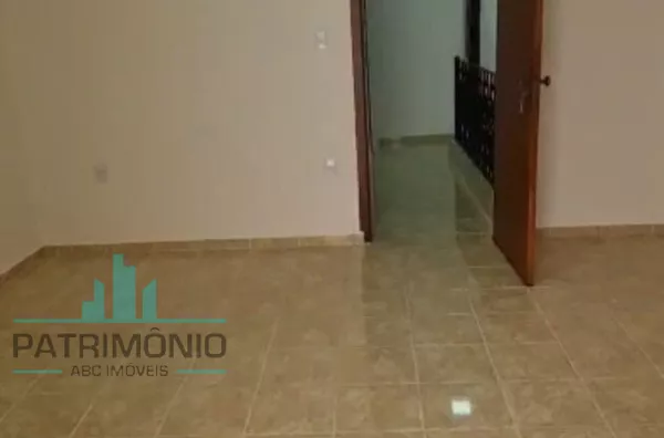 Dormitório com sacada