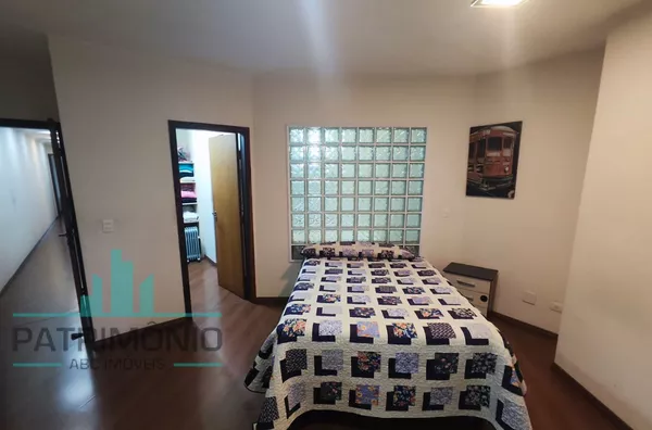Sobrado Espaçoso com 3 Suítes e 4 Vagas – Bairro Osvaldo Cruz. - Foto 14