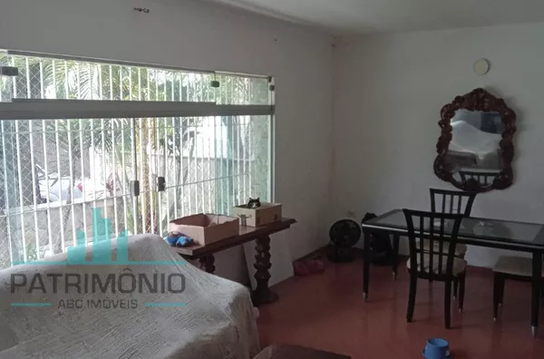 Casa à venda no Bairro Santa Maria em São Caetano do Sul.