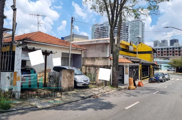 Terreno com casa de 250 m² para venda no Jardim Três Marias em São Bernardo do Campo.