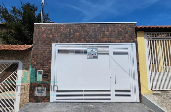 Casa térrea à venda, com 3 dormitórios, 1 suíte no bairro Osvaldo Cruz, São Caetano do Sul. - Foto 1