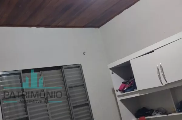 Dormitório (casa 2)