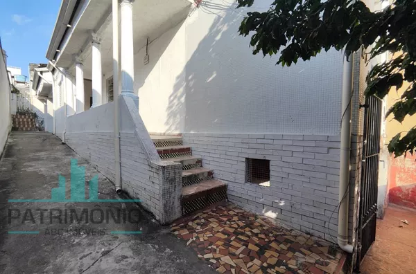 Casa para locação no Bairro Osvaldo Cruz.