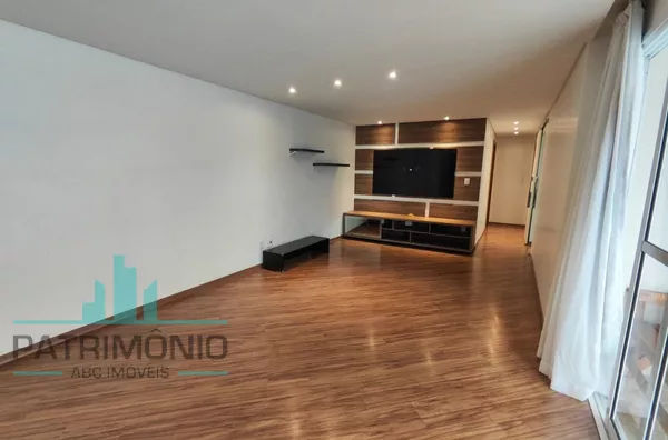 Apartamento com 122m² disponível para venda ou locação no Bairro Jardim Santo André.