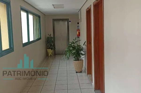 Sala comercial à venda no Bairro Centro em Santo André.