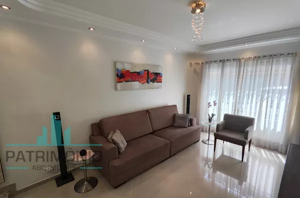 Sobrado à venda no Jardim Santa Cruz (Sacomã) em São Paulo.