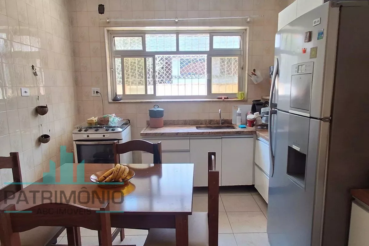 Casa, 3 quartos, 200 m² - Foto 7