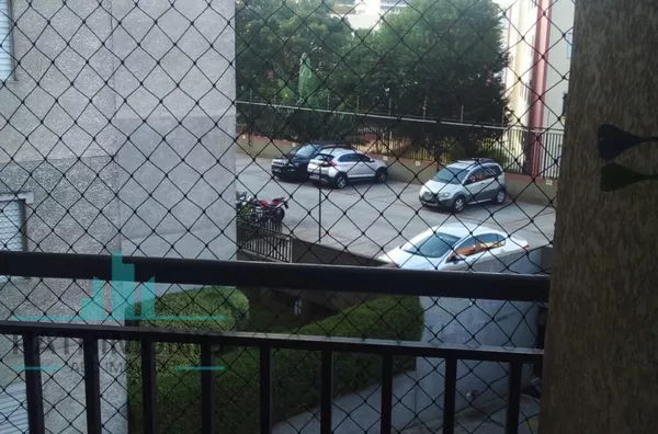 Apartamento à venda no condomínio Jardim Independência no bairro São João Clímaco em São Paulo.