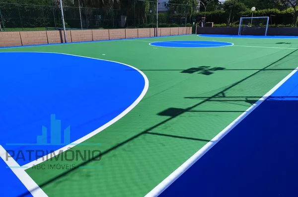 Quadra poliesportiva