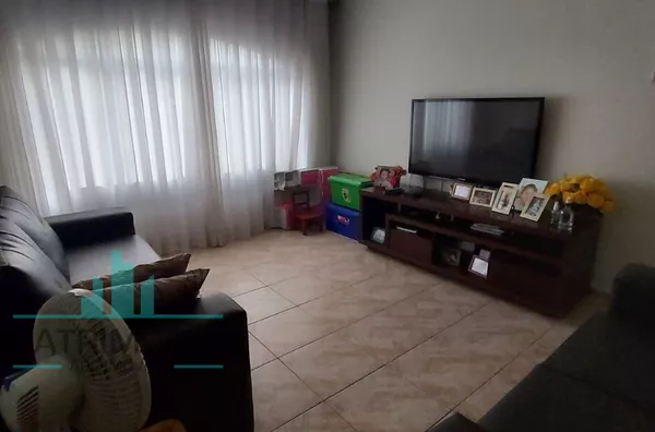 Sobrado à venda no Bairro Osvaldo Cruz em São Caetano do Sul.