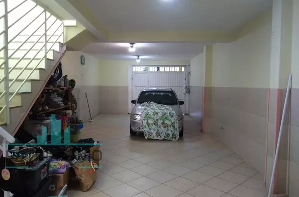 Sobrado de 251m² a venda no Bairro Olímpico em São Caetano do Sul