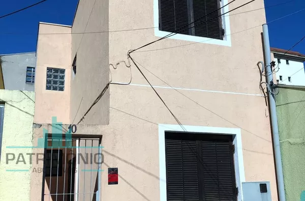 Sobrado à venda no Bairro Santa Maria em São Caetano Do Sul.