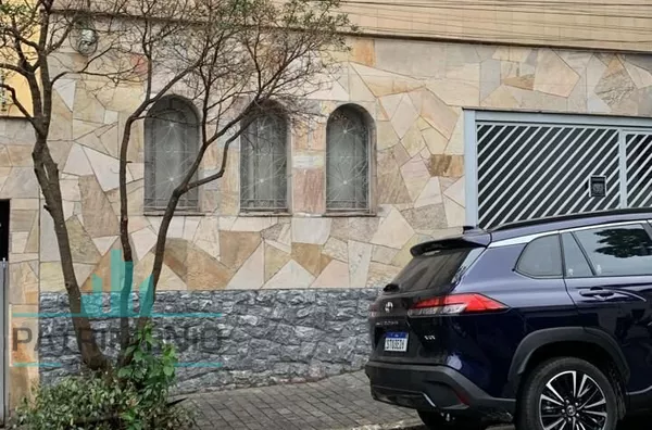 Sobrado à venda no Bairro Santa Maria em São Caetano Do Sul.