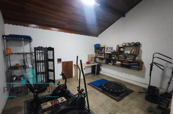 Sobrado Espaçoso com 3 Suítes e 4 Vagas – Bairro Osvaldo Cruz. - Foto 33
