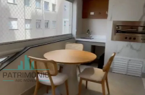 Apartamento a venda no Edifício Plazza Di Treviso - Vila Valparaíso - Santo Andé.