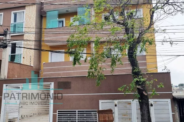 Apartamento à venda no Bairro Jardim Cristiane em Santo André.