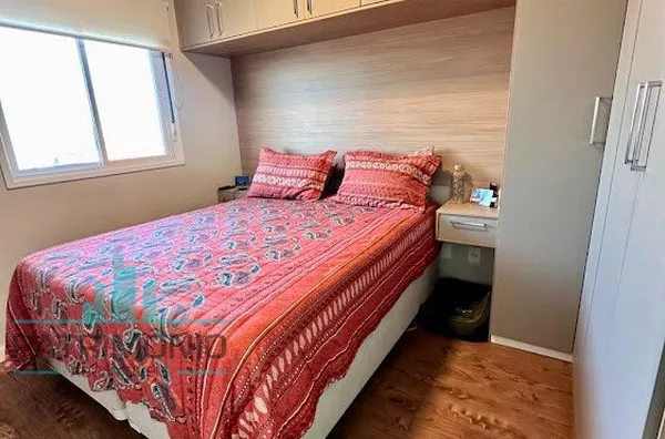Apartamento à venda na Vila Califórnia em São Paulo. 