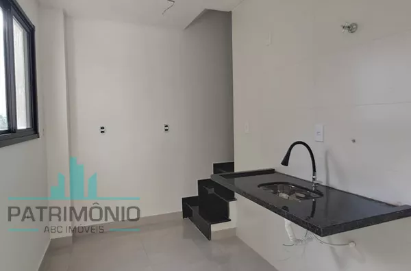 Cobertura à venda no Bairro Campestre em Santo André.