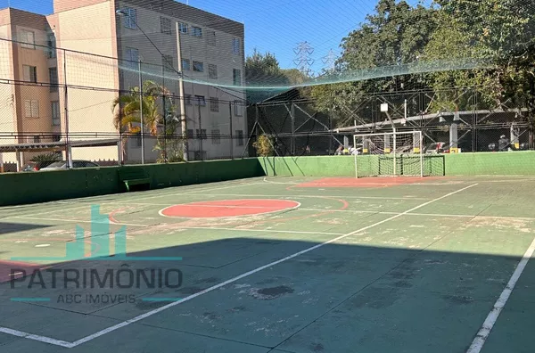 Quadra poliesportiva