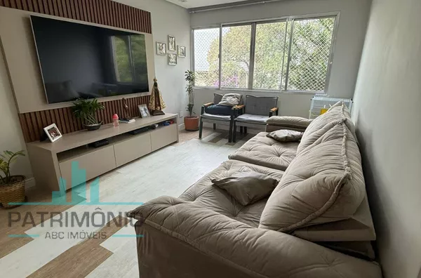 Apartamento modernizado à venda no Bairro Barcelona em São Caetano do Sul.