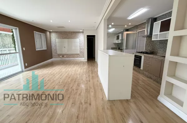 Apartamento à venda no Condomínio Totalitá no bairro Boa Vista em São Caetano do Sul.