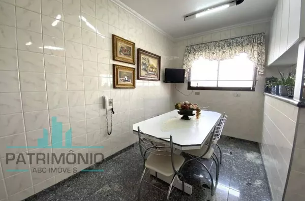 Apartamento à venda no Bairro Santa Paula em São Caetano Do Sul. 