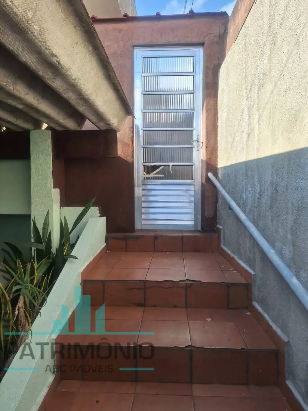 Sobrado, 4 quartos, 246 m² - Foto 2