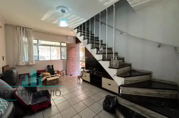 Sobrado a venda de 256m² - Santa Maria - São Caetano do Sul.