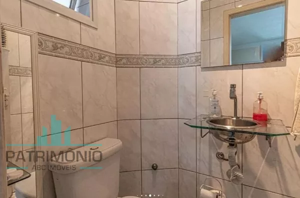 Sobrado à venda no Bairro Santa Paula em São Caetano do Sul.