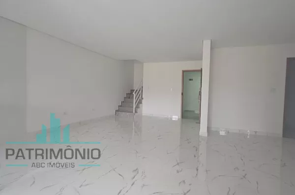Apartamento à venda na Vila Curuçá em Santo André. 