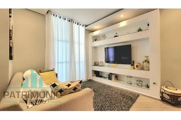 Apartamento à venda no Bairro Campestre em Santo André. 