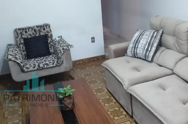 Sobrado Espaçoso a venda no Bairro Campestre em Santo André.