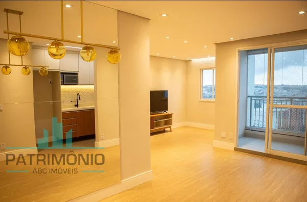 Apartamento à venda no Bairro Rudge Ramos em São Bernardo Do Campo.