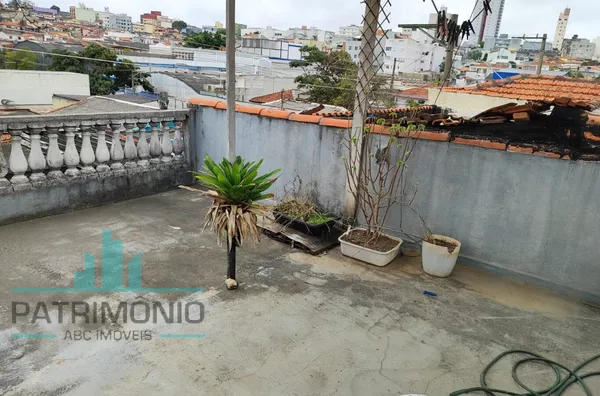 Casa assobradada à venda no bairro Osvaldo Cruz em São Caetano do Sul. - Foto 16