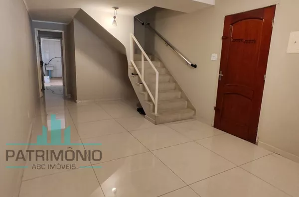 Sobrado para venda e locação no Jardim Independência - São Paulo