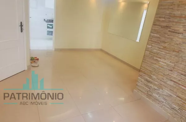 Apartamento à venda no Condomínio Edifício Real Parque Tropical na Vila Da Saúde em São Paulo.
