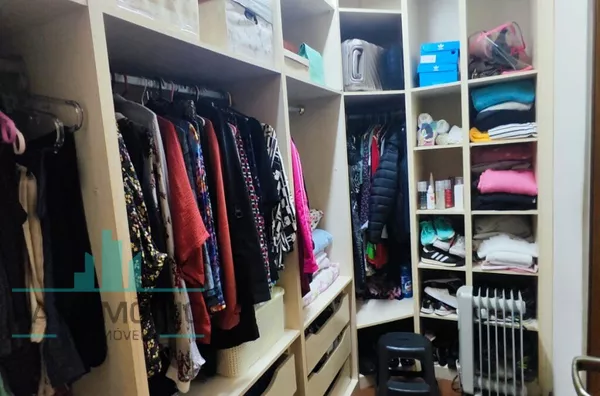 Sobrado Espaçoso com 3 Suítes e 4 Vagas – Bairro Osvaldo Cruz. - Foto 19