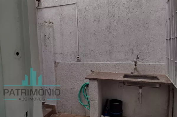 Área de serviço - Piso 1