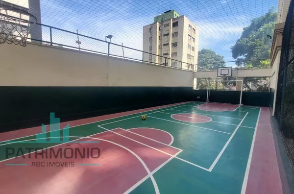 Quadra poliesportiva